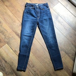Denizen Levi’s Hugh Rise Jeggings